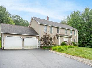 206 Mount Delight Rd #B, Deerfield, NH 03037