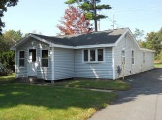 50 Adelaide St, Hudson, NH 03051