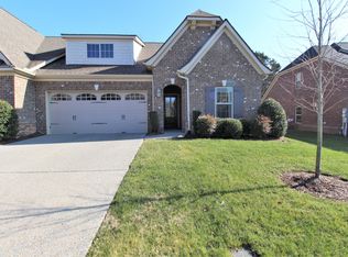 1020 Callaway Dr, Lebanon, TN 37087