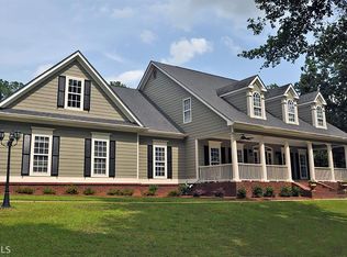 155 Marthas Cv, Fayetteville, GA 30215