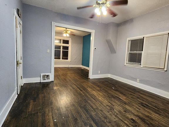 4th image of 613 Cook Ave E #613