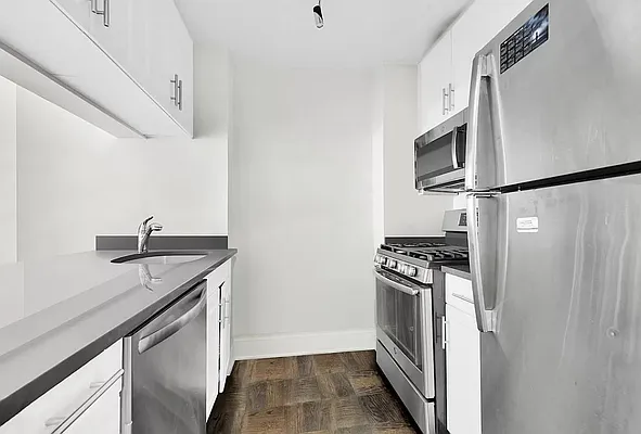 Rented by J Garson LLC | media 13