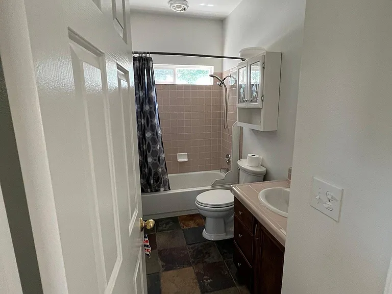 74 W Davenport Dr — Photo 5