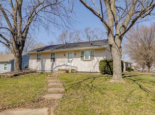 1604 W Harrison Ave, Decatur, IL 62526