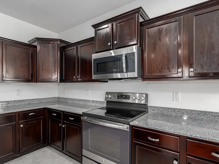 2532 W Corva Dr — Photo 6