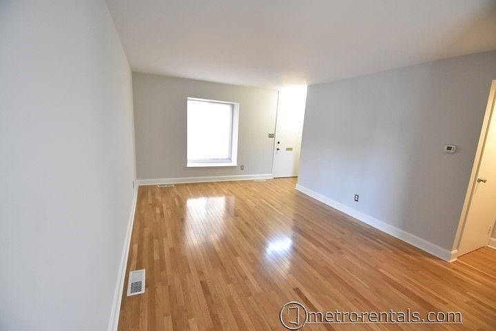 1st image of 4847 Moreland Dr W