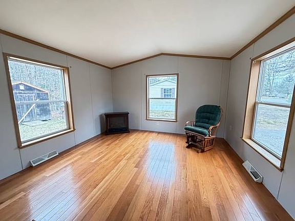 5th image of 299 Alfred Rd