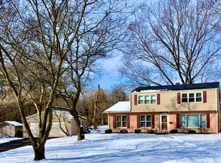 1228 Greenwood Rd, Wheaton, IL 60189