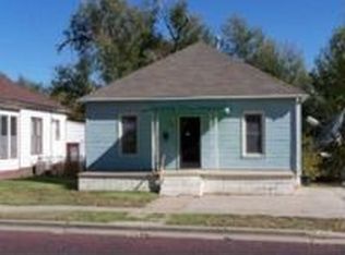 1602 Avenue A, Dodge City, KS 67801