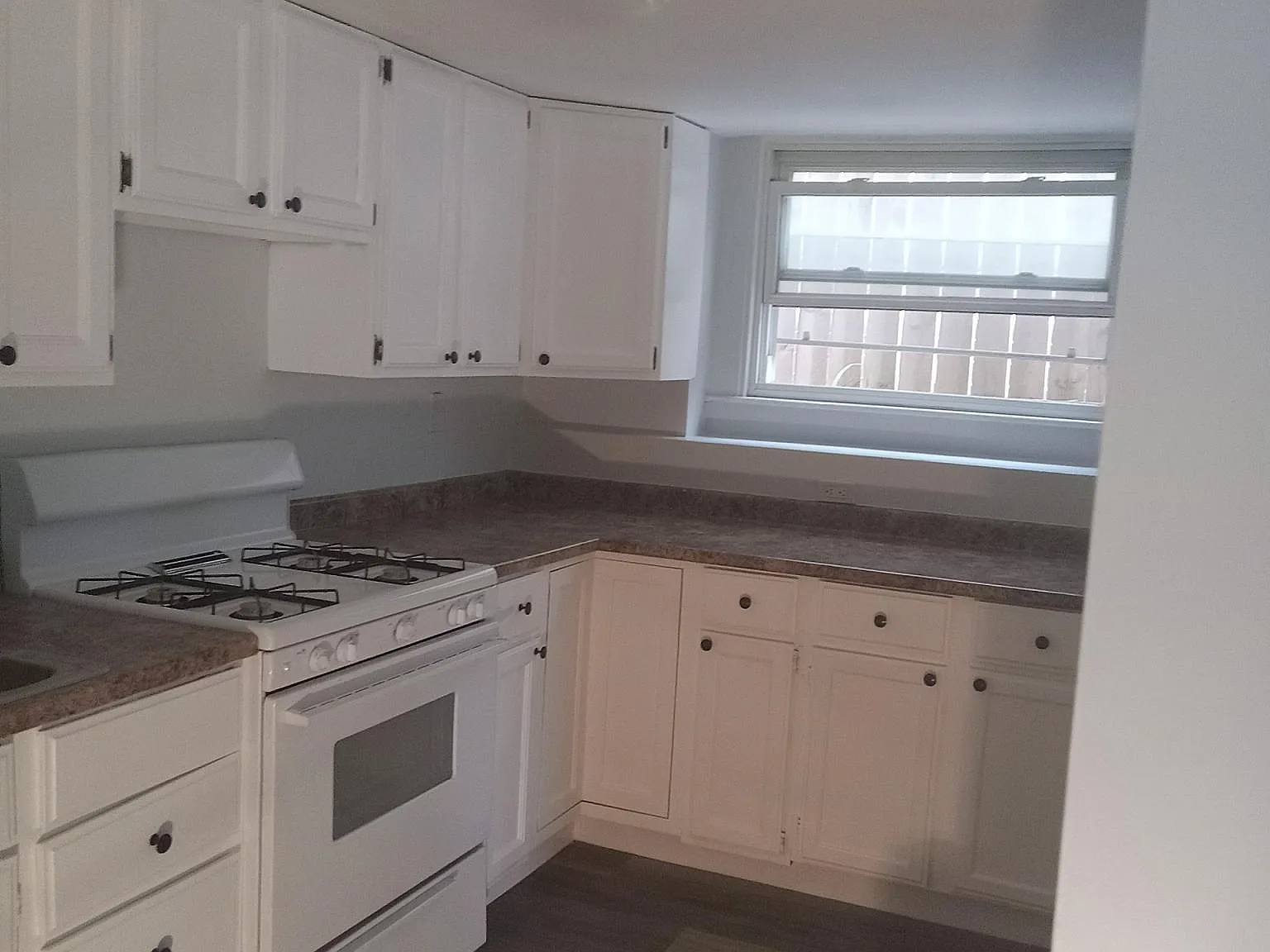 1 bed, $1,400 — Photo 3