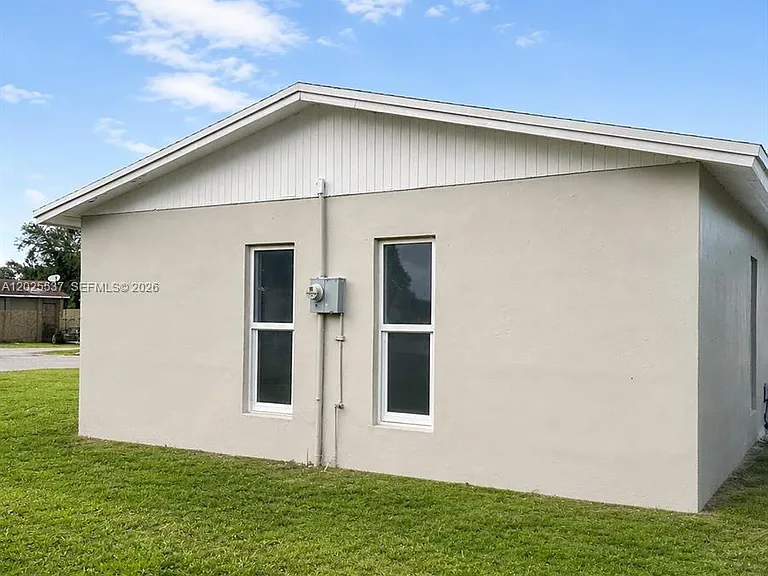 2954 NW 192nd Ter — Photo 17