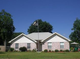 411 Magnolia Ave, La Place, LA 70068