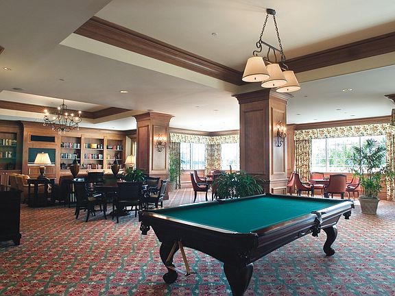3rd image of 35 Watergate Dr Suite 806