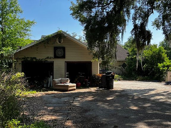 3rd image of 7728 N Mobley Rd