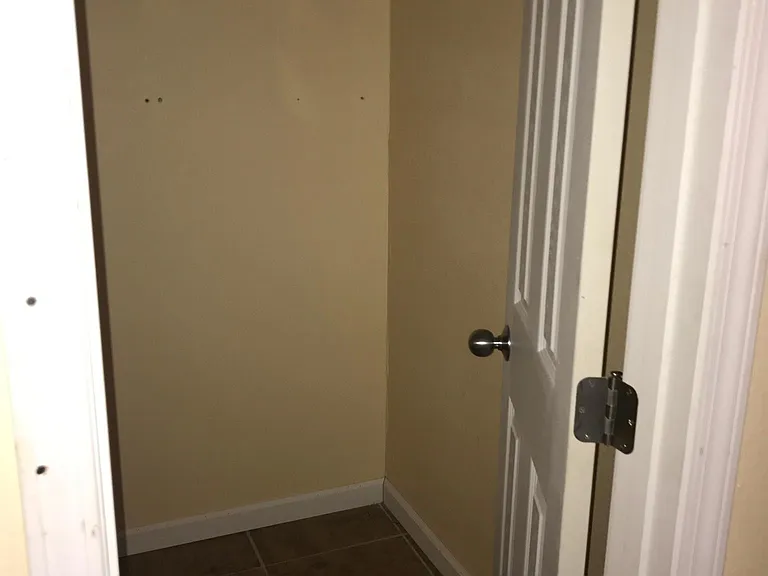 431 Carrie Dr #11 — Photo 14