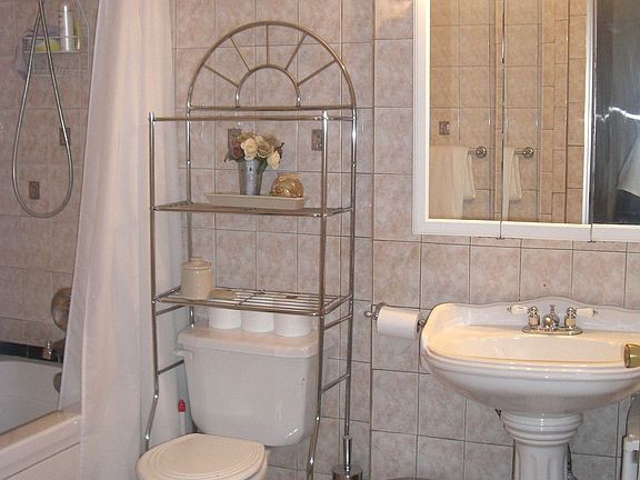 custom master bathroom with jacuzzi tub