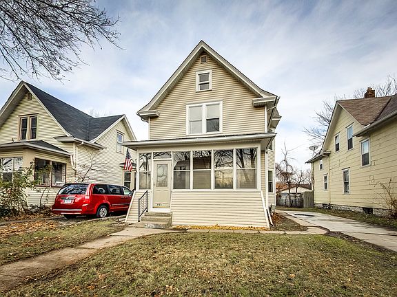 3rd image of 755 Thomas Ave