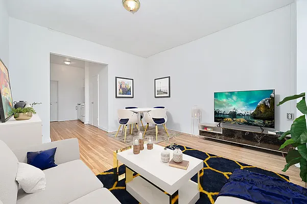 Rented by Living New York | media 11