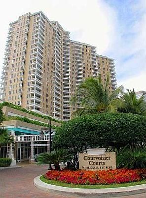 Another showcase property from Zilbert Realty Group, Miami Beach