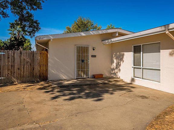 2nd image of 6537 Larchmont Dr