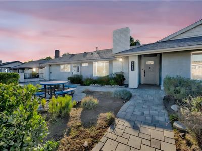 7735-7733 Babcock Ave, North Hollywood, CA, 91605