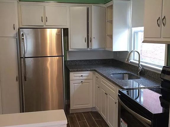 4th image of 2440 N 50th St #A