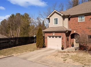 613 Knob Hill Ave, New Albany, IN 47150