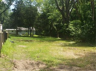 408 Fork Dr, Saint Louis, MO 63137