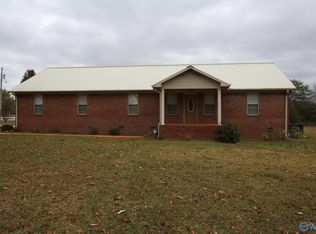 3032 Union Grove Rd, Union Grove, AL 35175