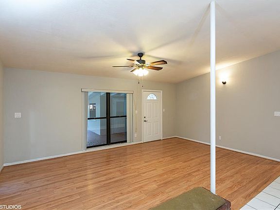 4th image of 8305 41st Ave N