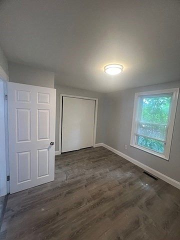 2nd image of 24 Chester Pl