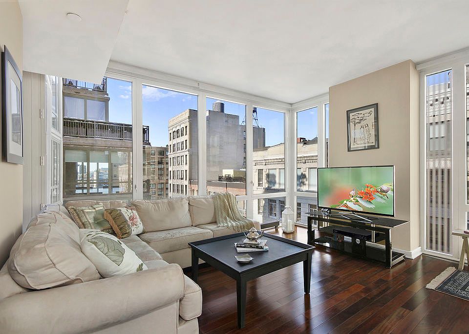 1st image of 130 W 19th St APT 12B