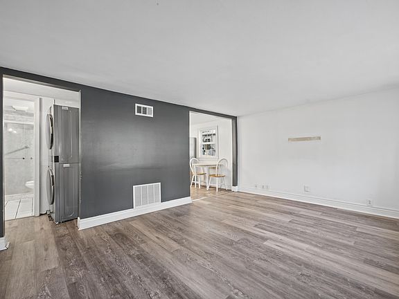 3rd image of 8332 Tranquil St