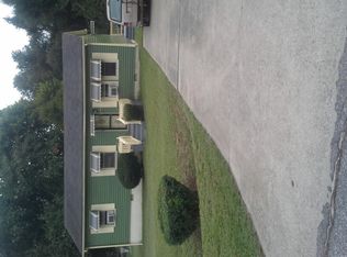 1103 N Pinkston St, Henderson, NC 27536