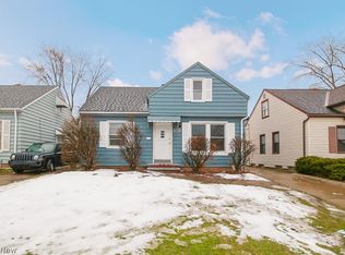 16108 Edgewood Ave, Maple Heights, OH 44137