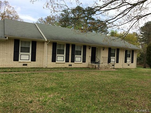 2nd image of 2800 Melanie Ln