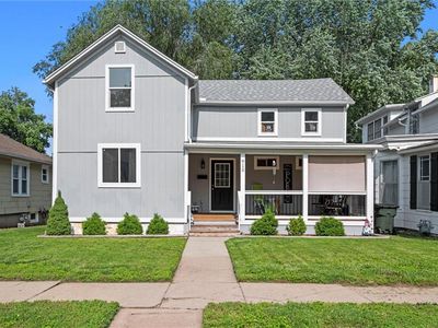 915 4th Ave, Leavenworth, KS, 66048