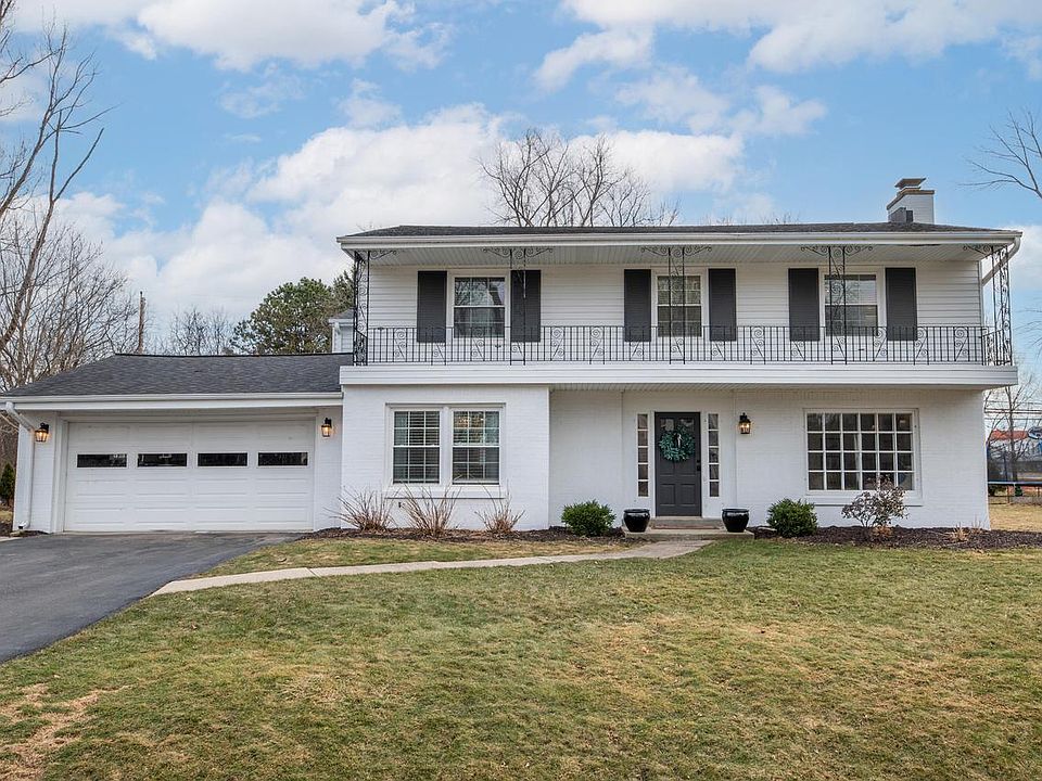 1st image of 231 East Fox Dale ROAD