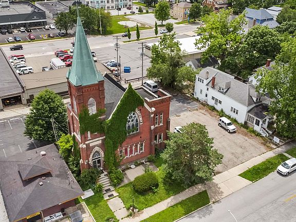 5th image of 311 W Walnut St
