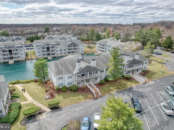 1507 Waters Edge Dr #88, Newark, DE 19702
