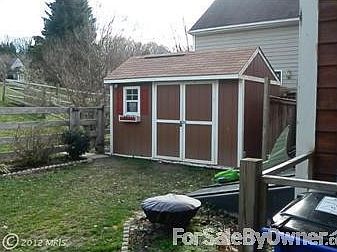 Back of House
						:
						property has shed