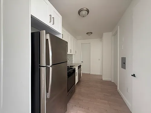 33 Kensington Ave #54E Photo 1