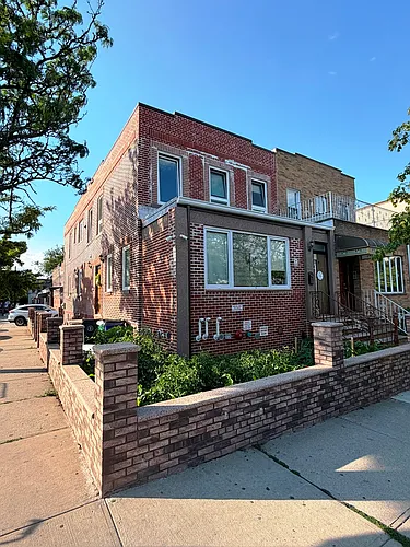 61-01 Menahan St #2R Photo 1