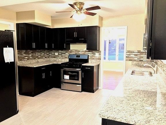 5th image of 1603 E Avon Ct