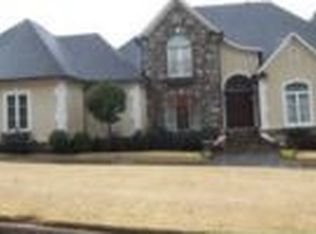 24 Hickory Creek Dr, Little Rock, AR 72212