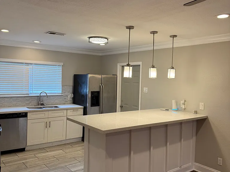 6310 Belarbor St — Photo 52