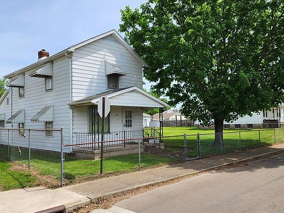 2nd image of 815 Jefferson Ave