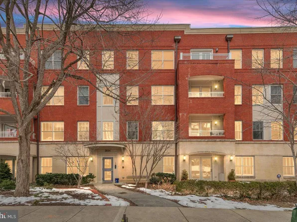 3131 9th Rd N APT 12, Arlington, VA 22201