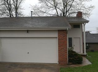 402 E Jewett Pl, Springfield, MO 65807