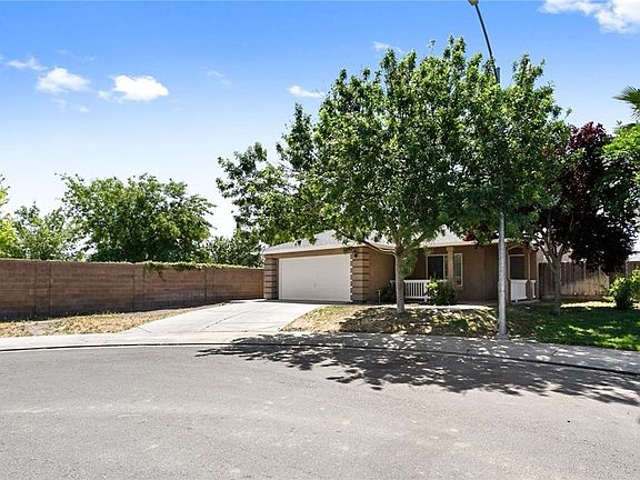 3rd image of 602 Barbara Ct